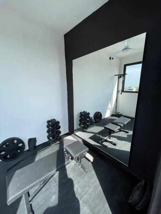 Apartamento Modern Beautiful Loft 8 Min Away From The Beach!
