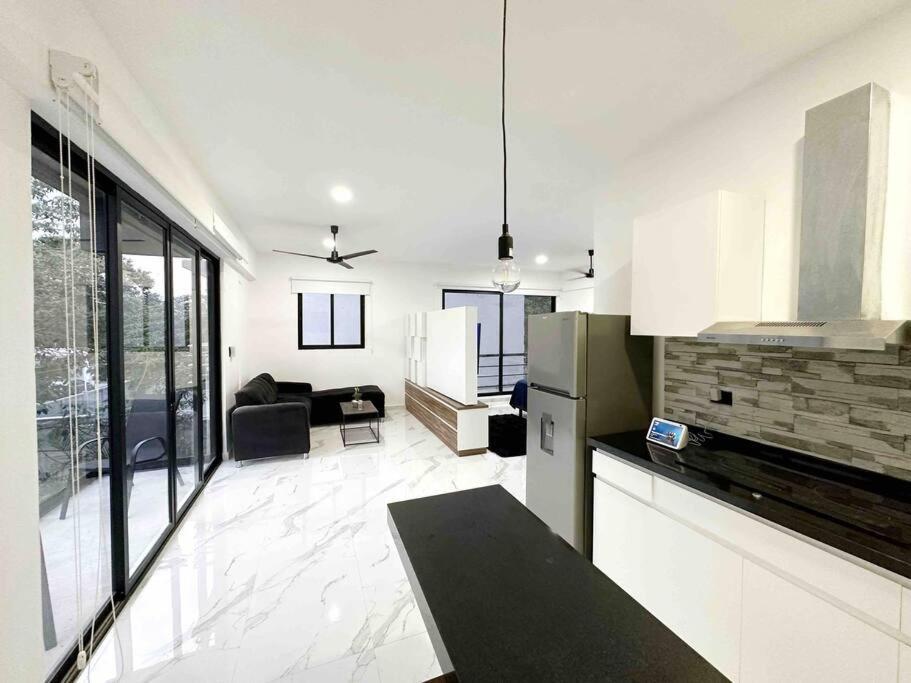 Modern Beautiful Loft 8 Min Away From The Beach! * Playa del Carmen