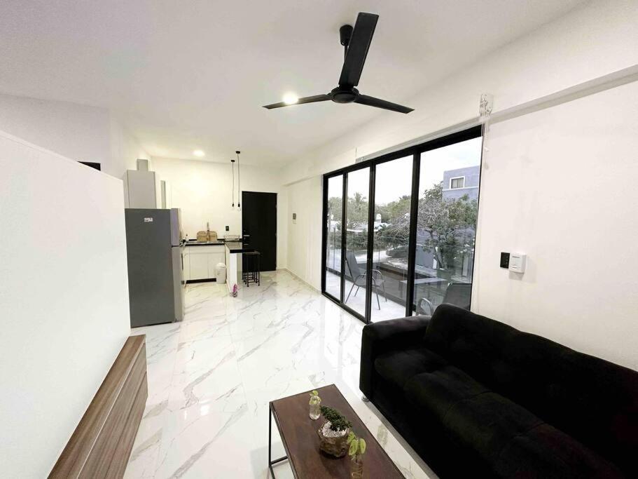 Modern Beautiful Loft 8 Min Away From The Beach! Apartamento Playa del Carmen